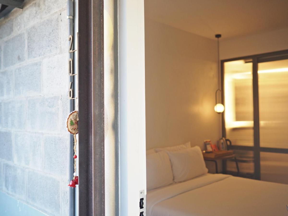 Wonderwall Hotel Chiang Mai Extérieur photo